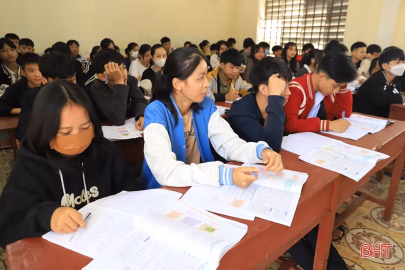 Nhiều khó khăn trong dạy học và đào tạo nghề ở Hương Sơn