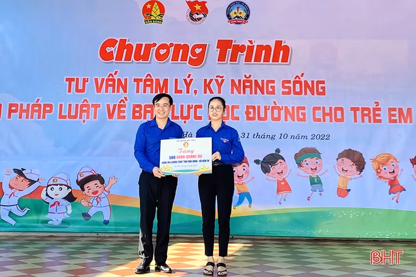 Tư vấn pháp luật về bạo lực học đường cho trẻ em Hà Tĩnh