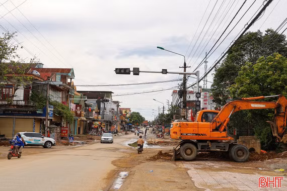 Dự án nâng cấp đường hơn 60 tỷ đồng ở Hương Khê dang dở nhiều năm