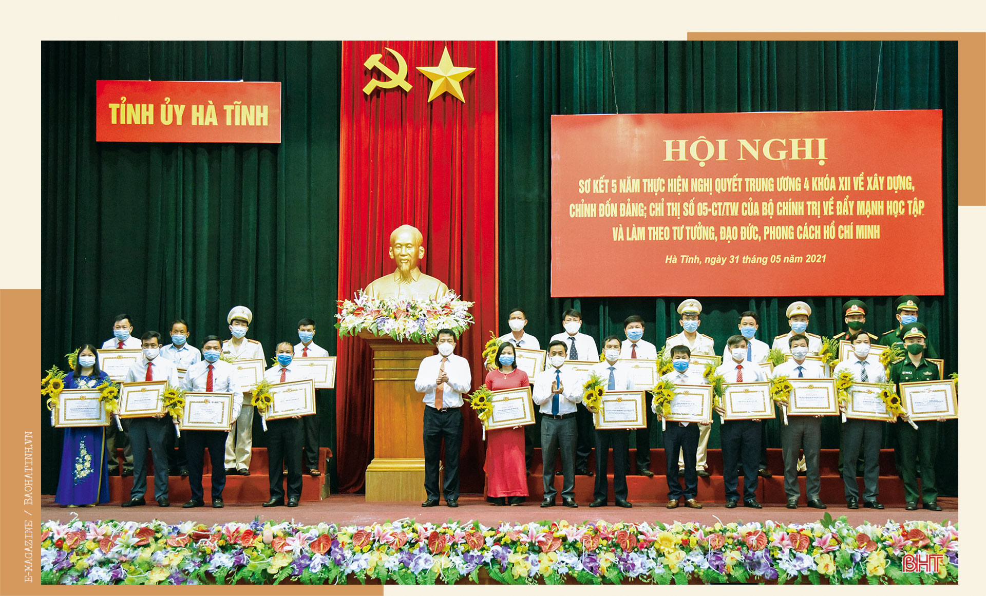 Đoàn kết một lòng, thực hiện tốt lời Bác dạy, xây dựng Hà Tĩnh phát triển nhanh và bền vững