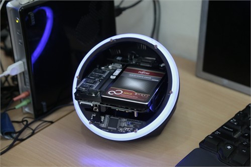 Phiên bản bán tại Việt Nam giá hơn 14 triệu đồng sẽ tích hợp Windows 8.1 bản quyền.