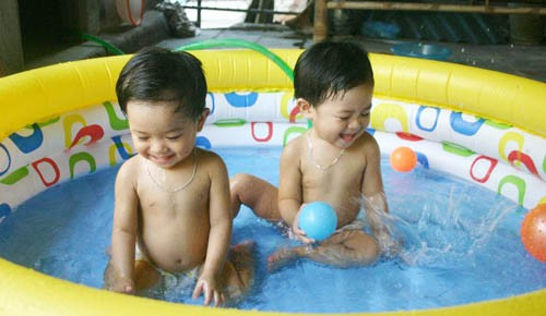 Tổ ấm gia đình là nơi nuôi dưỡng tâm hồn, nụ cười trẻ thơ. Ảnh: Phan Trâm Tổ ấm gia đình là nơi nuôi dưỡng tâm hồn, nụ cười trẻ thơ. Ảnh: Phan Trâm