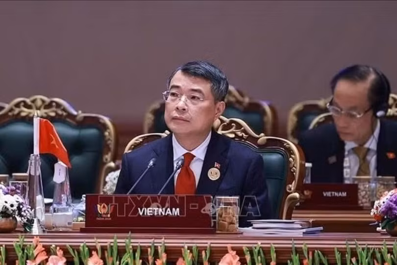 le-minh-hung-13926jpg-5845.jpg