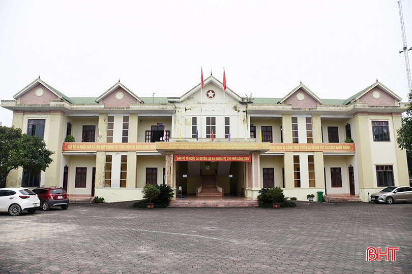 Trụ sở làm việc của Đảng ủy, HĐND, UBND, Ủy ban MTTQ và các tổ chức chính trị - xã hội xã Lâm Hợp.