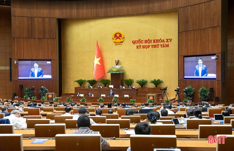 Toàn cảnh phiên họp.