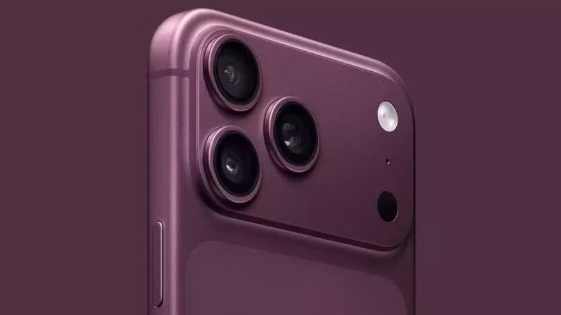 Ảnh dựng iPhone 18 Pro với màu đỏ cherry. Ảnh:Macworld