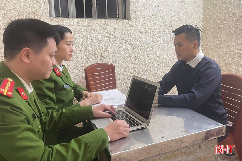 Cơ quan điều tra làm việc với đối tượng Đỗ Hạnh.