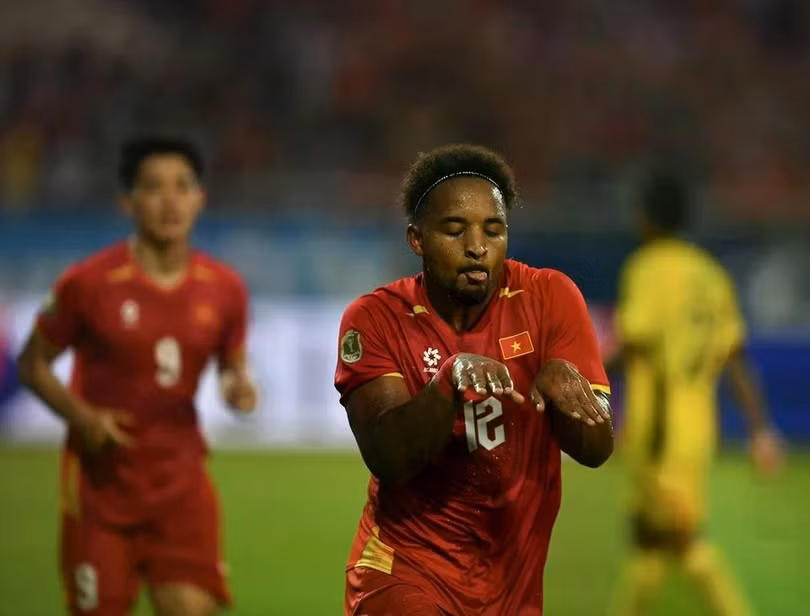 Xuân Son ghi cả hai bàn giúp tuyển Việt Nam thắng Malaysia 2-0 ở bán kết lượt về, qua đó giành vé vào chung kết ASEAN Cup 2026. Ảnh: Việt Linh.