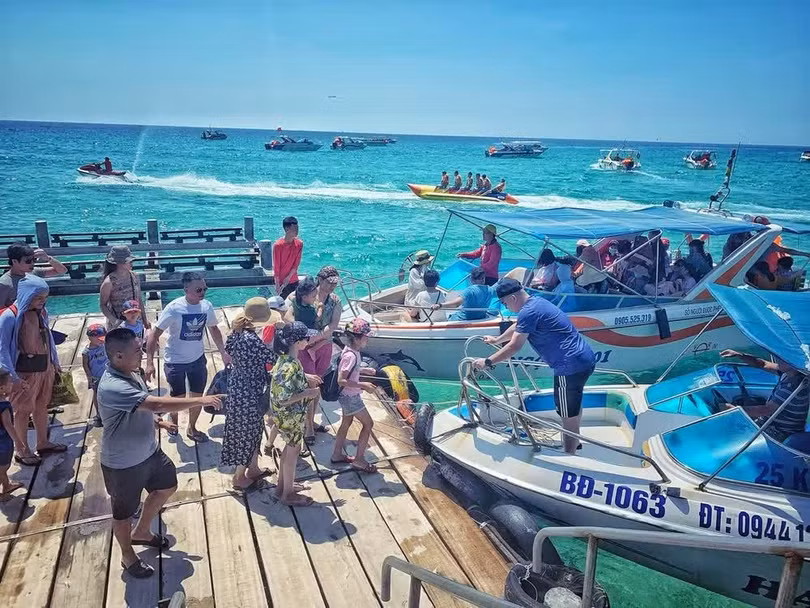 Điểm đến có biển được nhiều du khách Việt lựa chọn cho kỳ nghỉ Hè của gia đình. (Ảnh minh họa: Mai Mai/Vietnam+)