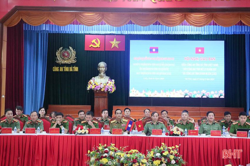 Đaiij biểu dự hội nghị giao ban.jpeg