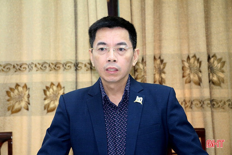 Giám đốc Sở Tư pháp Nguyễn Quốc Tuấn phát biểu tại buổi làm việc.