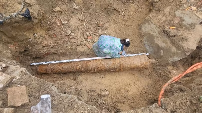 Khẩu thần công dài 2,95m