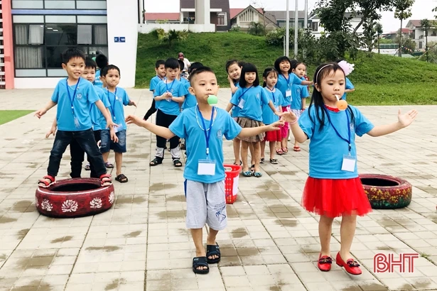 Trẻ mầm non háo hức tham gia CLB Tiền tiểu học Trường Albert Einstein