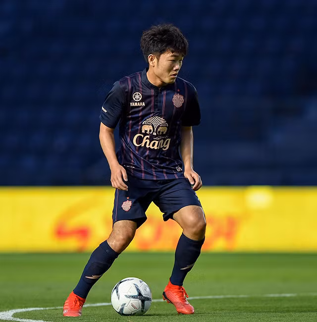 64 phút “chào sân” đáng nhớ của Xuân Trường ở Buriram