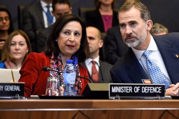 Chân dung các nữ bộ trưởng quốc phòng trên thế giới