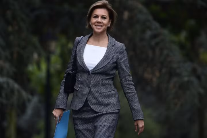 Chân dung các nữ bộ trưởng quốc phòng trên thế giới