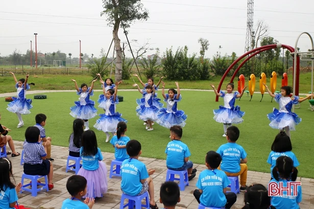 Trẻ mầm non háo hức tham gia CLB Tiền tiểu học Trường Albert Einstein