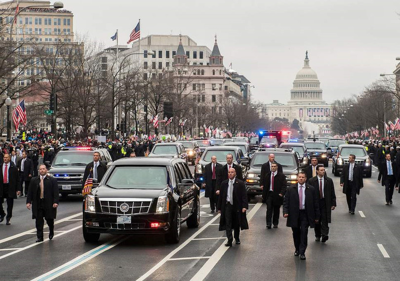 Đội hình xe hộ tống của ông Trump vận hành như thế nào? hình ảnh 1 Đội hình xe hộ tống của ông Trump vận hành như thế nào?