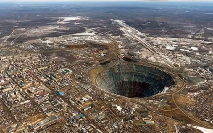 Choáng ngợp trước những mỏ kim cương “khủng” trên thế giới