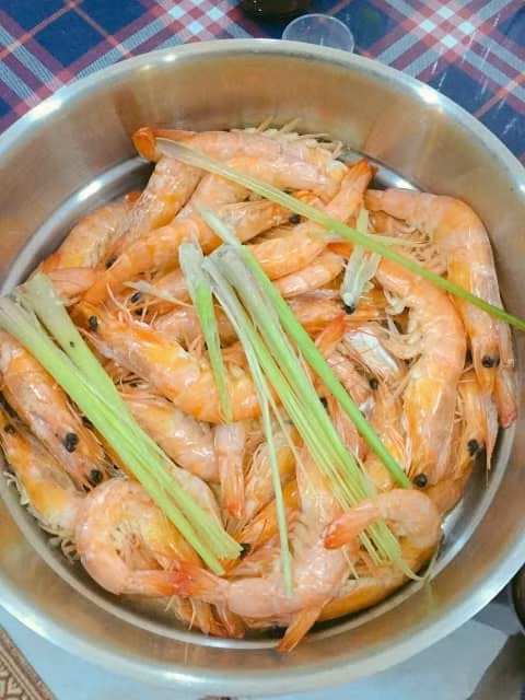 Bí quyết làm ruốc tôm ngọt ngon “đặc trị” bé biếng ăn cực nhanh