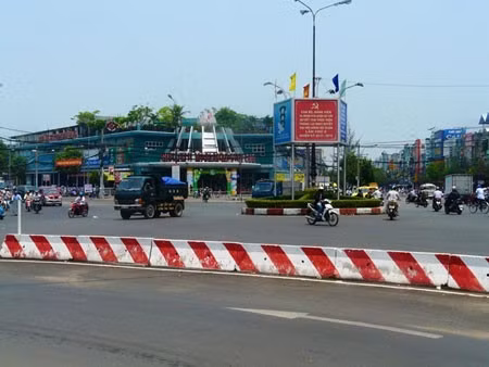 Cầu vượt chữ Y độc nhất Việt Nam trước giờ khánh thành ảnh 20