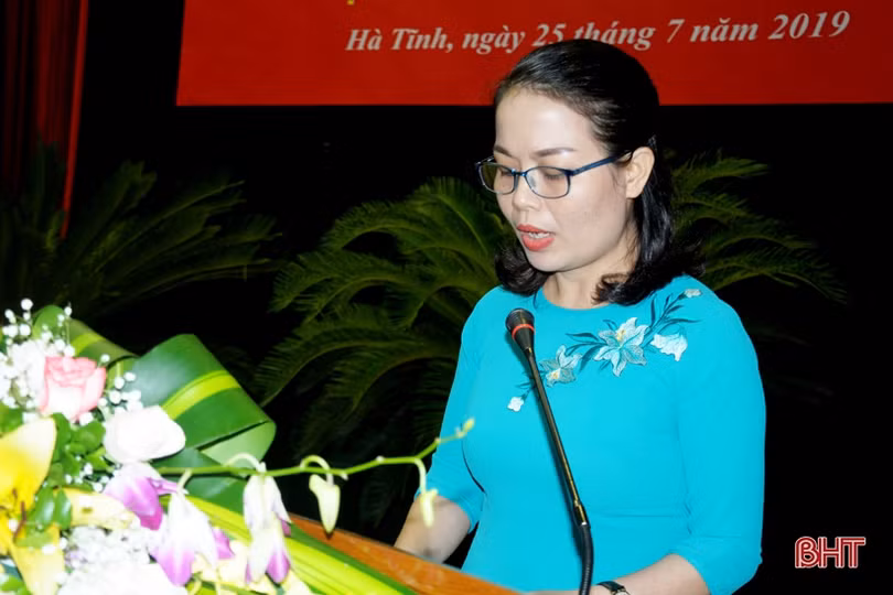 Đảng ủy Khối CCQ&DN Hà Tĩnh vinh danh 47 tập thể, cá nhân học và làm theo Bác