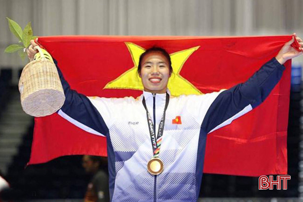 VĐV Hà Tĩnh giành huy chương đồng Giải vô địch Karate châu Á