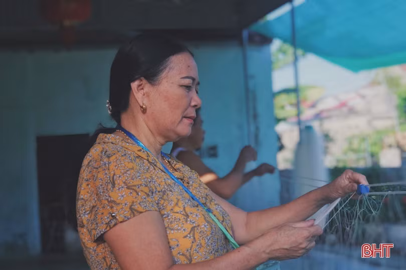 “Cố gắng đến khi nào mắt còn tỏ, tay còn chưa run để giữ lấy nghề”