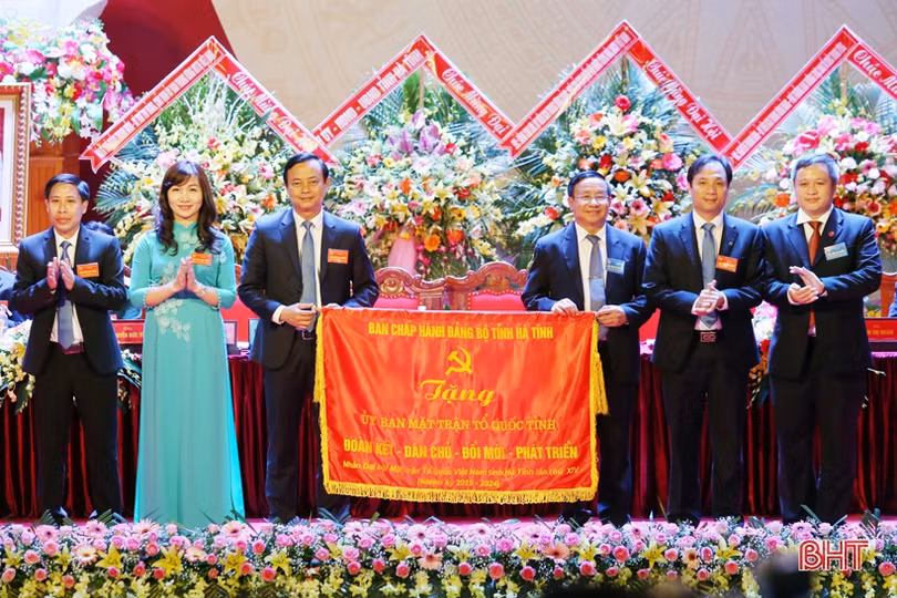 Bí thư Tỉnh ủy Lê Đình Sơn: MTTQ Hà Tĩnh tăng cường khối đại đoàn kết, tạo đồng thuận xã hội