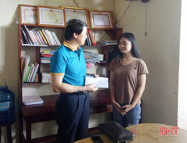 Bàn giao 8 nhà tình nghĩa cho cựu TNXP Hà Tĩnh