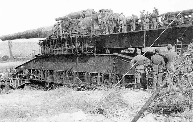 Bạn biết gì về khẩu súng lớn nhất thế giới Gustav của Đức Quốc xã?