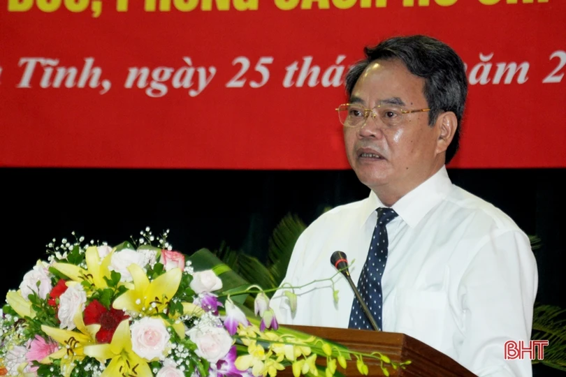 Đảng ủy Khối CCQ&DN Hà Tĩnh vinh danh 47 tập thể, cá nhân học và làm theo Bác