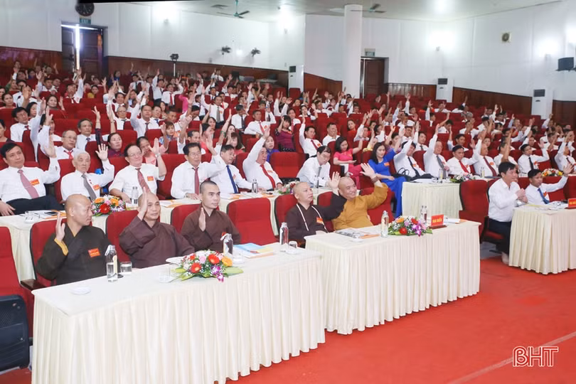 Ông Hà Văn Hùng tái cử Chủ tịch UBMTTQ Hà Tĩnh nhiệm kỳ 2019 - 2024