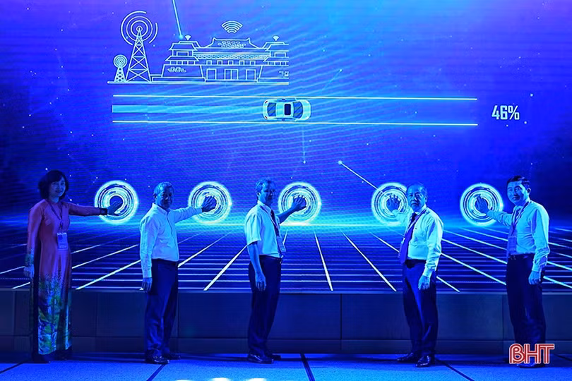 Ra mắt Trung tâm Giám sát, điều hành đô thị thông minh cấp tỉnh đầu tiên tại Việt Nam