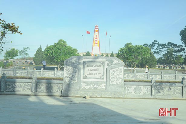 Hơn 1 tỷ đồng nâng cấp nghĩa trang liệt sĩ huyện Đức Thọ