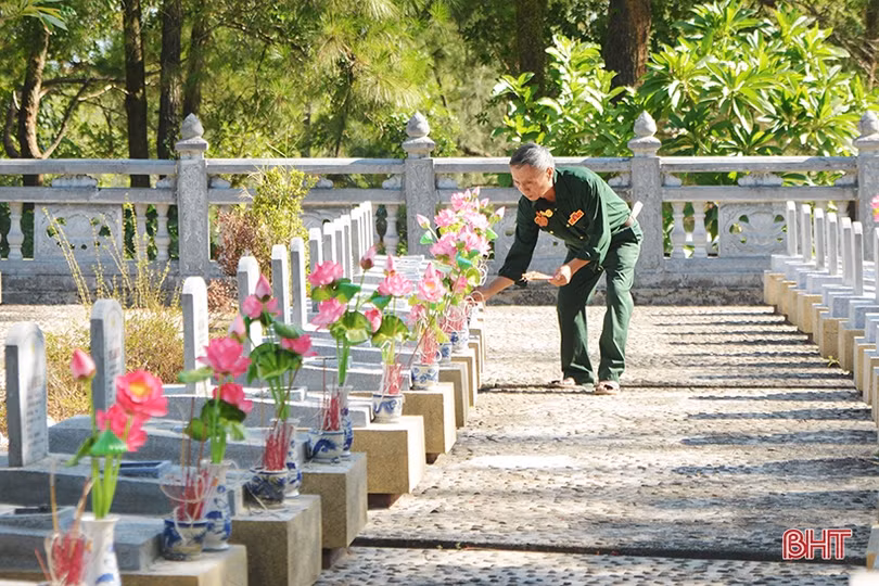 Có một Trường Sơn tuyến lửa - linh thiêng!