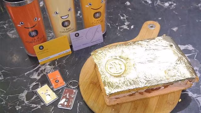 Học giới nhà giàu Dubai, dân chơi Việt chi bội tiền thưởng thức món ăn dát vàng