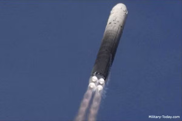 Điểm danh những tên lửa mạnh nhất thế giới