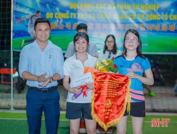 Chúng tôi là cán bộ Công đoàn Hà Tĩnh!