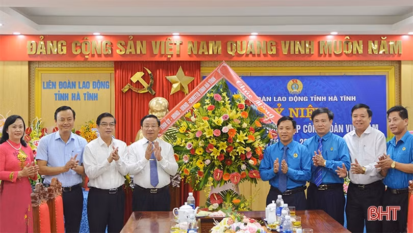 Xây dựng tổ chức công đoàn các cấp ở Hà Tĩnh vững mạnh toàn diện