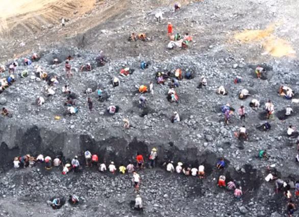 Myanmar: Mỏ đá quý đổ ụp, 14 người chết, 4 người mất tích