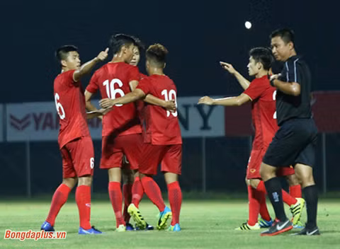 Hai cầu thủ PVF giúp U22 Việt Nam thắng Viettel