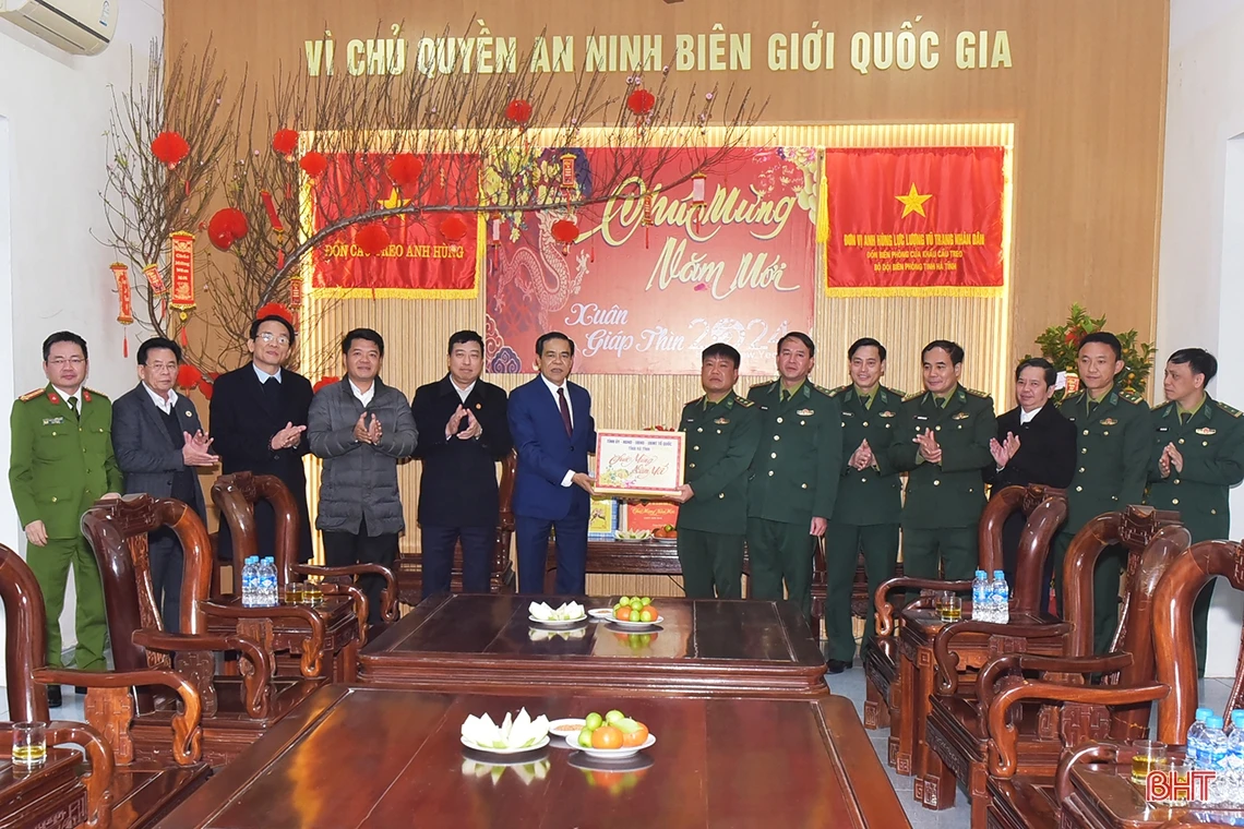 Xây dựng thế trận lòng dân, đảm bảo an ninh biên giới, trật tự an toàn xã hội