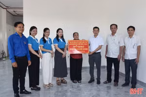 Lan tỏa niềm vui trong những ngôi nhà mới ở xã Lộc Hà