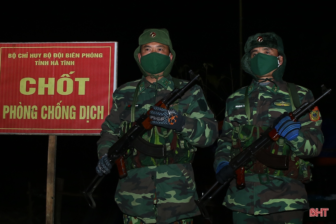 Theo chân chiến sỹ biên phòng Hà Tĩnh tuần tra giữa đêm đông đại ngàn