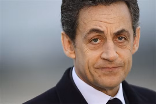 Cựu Tổng thống Pháp Sarkozy hầu tòa ảnh 1