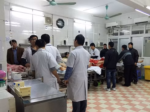 5.500 trường hợp nhập viện vì đánh nhau trong 9 ngày nghỉ tết ảnh 1