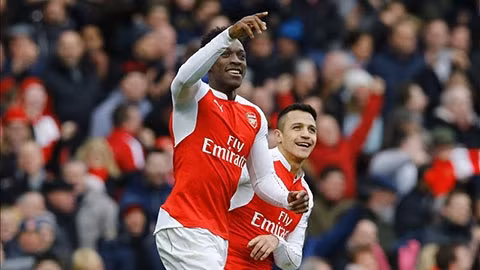 Arsenal thắng ngược Leicester đúng phút chót ảnh 1