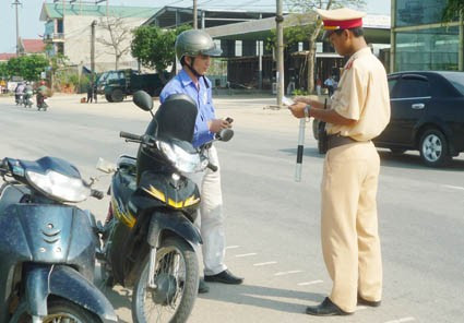Lực lượng CSGT CATP tăng cường công tác tuần tra, kiểm soát