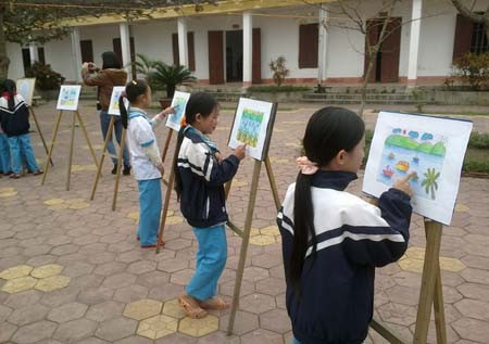 Triển lãm tranh ảnh về biển đảo Việt Nam